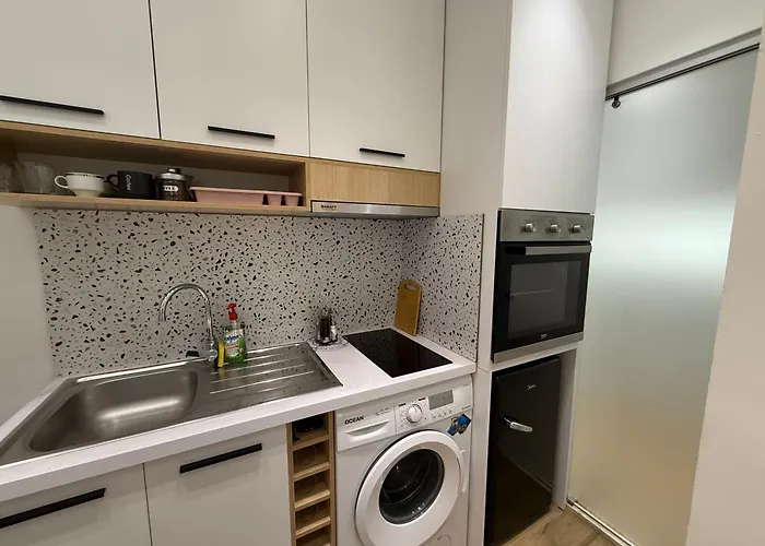 Urban Oasis Hideaway-style, Comfort And Vibes Apartmán